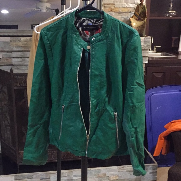 Black Rivet Jackets & Blazers - Black Rivet size Large Jacket good condition